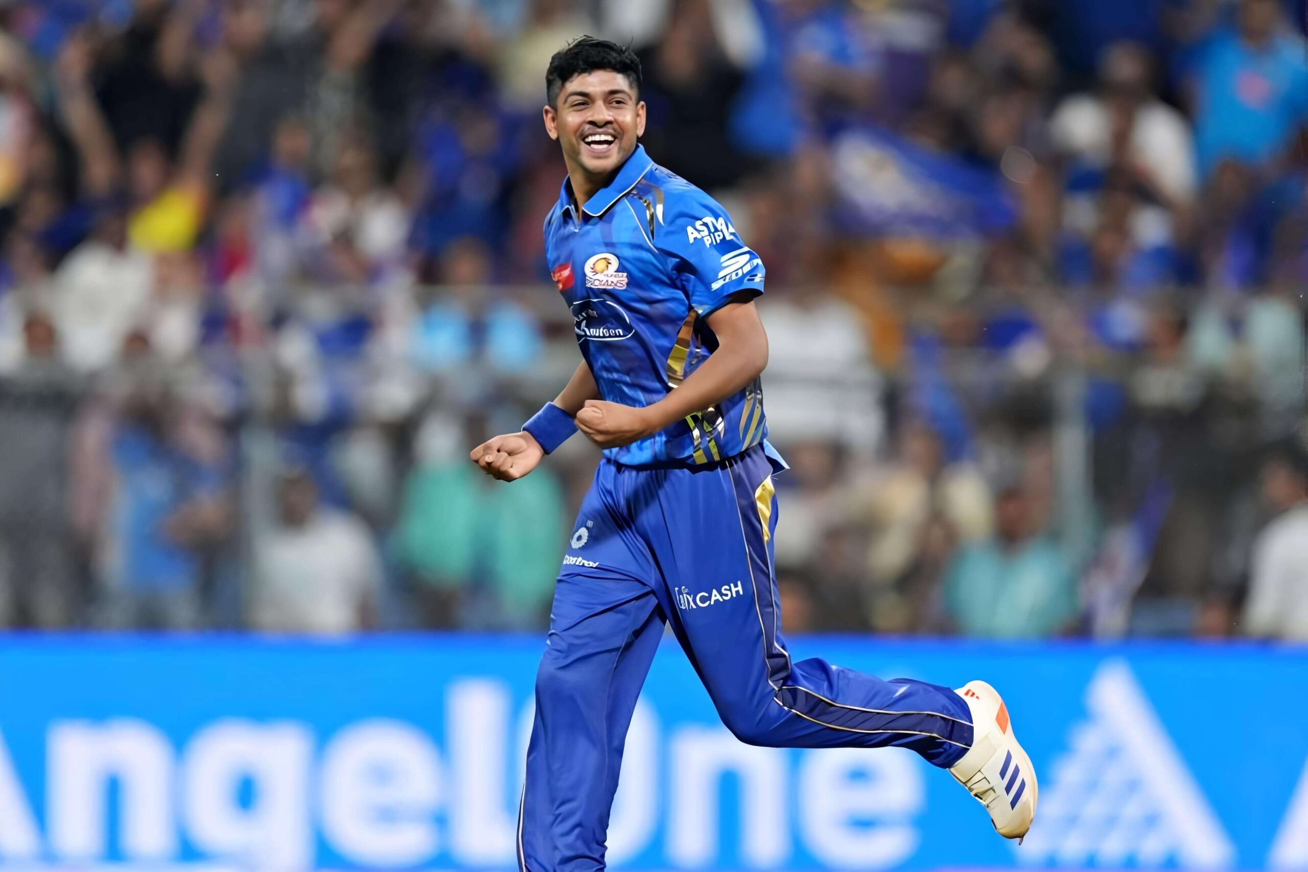 MI Thrash KKR by 8 Wickets in Mumbai