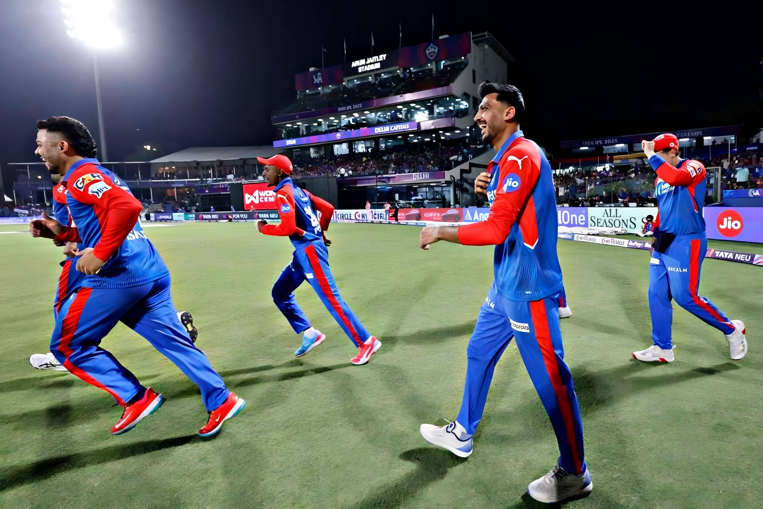 DC Beat RR in Super Over After High Scoring Thriller in Delhi