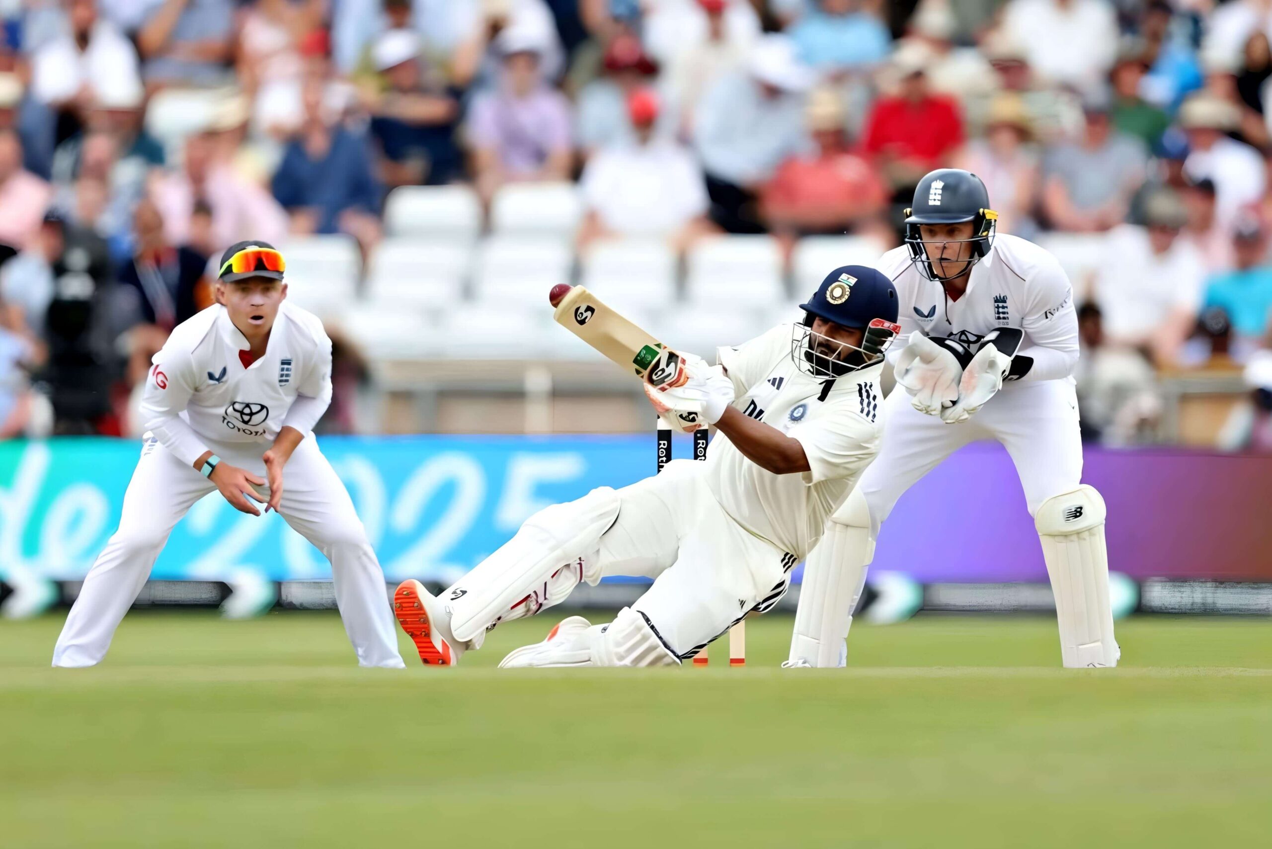 Pant Dismissal Sparks Coaching Controversy at Headingley